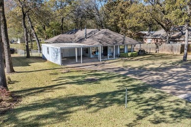 Lake Home For Sale in Gun Barrel City, Texas