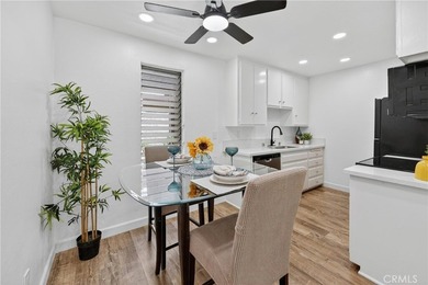 Welcome to this beautifully updated single-level one-bedroom - photo 10