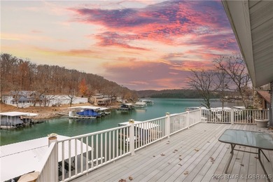 BACK ON THE MARKET!! Well-maintained waterfront home located in - photo 14