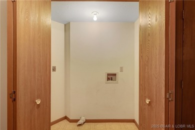 BACK ON THE MARKET!! Well-maintained waterfront home located in - photo 18