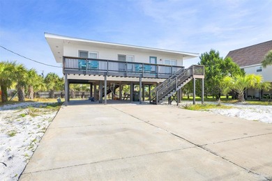 Nestled just two blocks from the sugar-white sands of Pensacola - photo 23