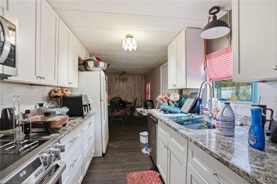 INCOME PRODUCING PROPERTY. TOTAL OF 5 SEPERATE HOUSES!!! House 2 - photo 23