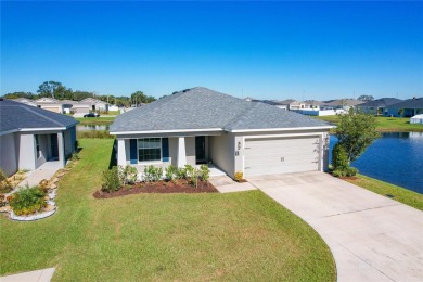 Lake Home For Sale in Auburndale, Florida