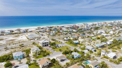 Nestled just two blocks from the sugar-white sands of Pensacola - photo 32
