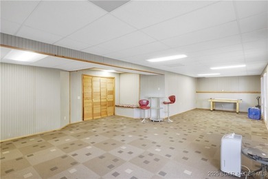 BACK ON THE MARKET!! Well-maintained waterfront home located in - photo 36
