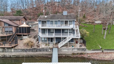 BACK ON THE MARKET!! Well-maintained waterfront home located in - photo 41