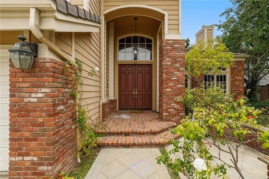 Nestled on a quiet cul-de-sac in the prestigious Central Park - photo 3