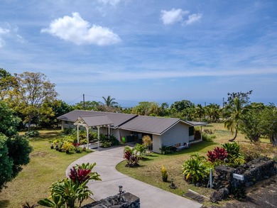 This beautifully appointed home in the Kona Acres subdivision is - photo 1