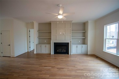 Discover timeless elegance in the Tiburon plan, offering 5 - photo 7