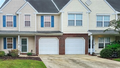 (private lake, pond, creek) Townhome/Townhouse For Sale in Murrells Inlet South Carolina