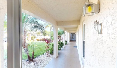 Under contract-accepting backup offers. Immaculate Furnished - photo 3