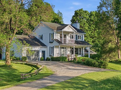 (private lake, pond, creek) Home For Sale in Cleveland Quebec