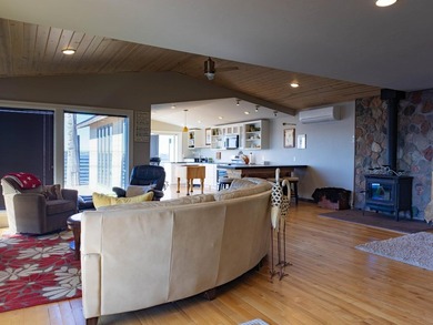 Live and play on Rainy Lake in Voyageur National Park country! - photo 16