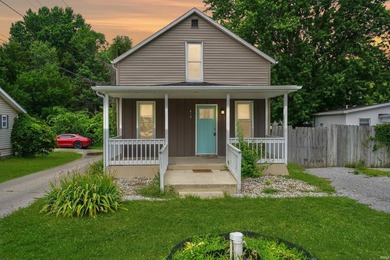 Move in ready, easy to love, and full of updates that matter - photo 2
