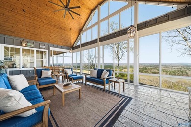Experience breathtaking panoramic views of Weiss Lake and - photo 25