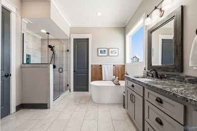 Experience breathtaking panoramic views of Weiss Lake and - photo 36