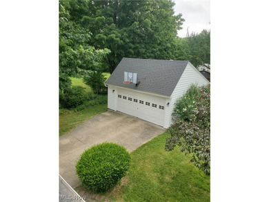 *A Cape Cod built in the 1940s in Bay Village* .... if that - photo 3