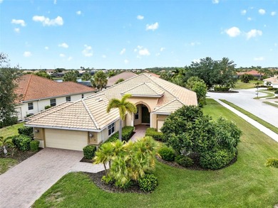Under contract-accepting backup offers. BEAUTIFUL 3 BEDROOM PLUS - photo 1
