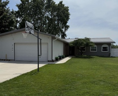 Lake Home Sale Pending in Elkhart, Indiana
