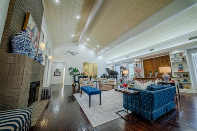 Welcome to 410 Hazel Circle, a beautiful custom-built home - photo 5