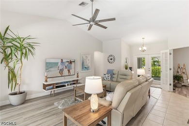 Welcome home to this gorgeous 3-bedroom + den, 2-bath residence - photo 3