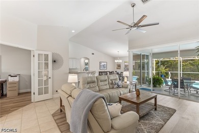 Welcome home to this gorgeous 3-bedroom + den, 2-bath residence - photo 5