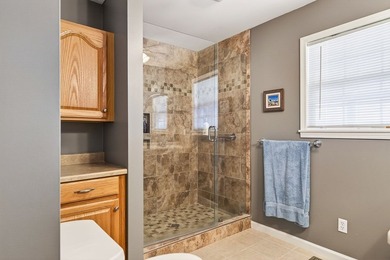 Well-kept lakeview home on beautiful Dale Hollow Lake! Built in - photo 32