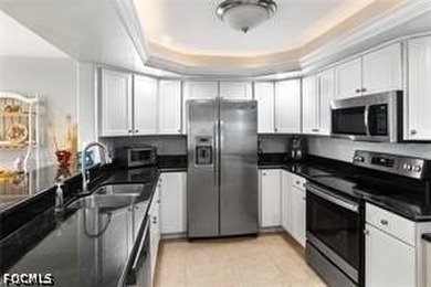 Enjoy beachfront living in this beautifully remodeled 2-bedroom - photo 7