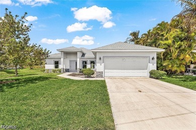 Waterfront living awaits at 1111 SW 5th Terrace, Cape Coral! - photo 1