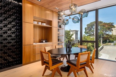 A rare offering - a modern architectural masterwork commanding - photo 18