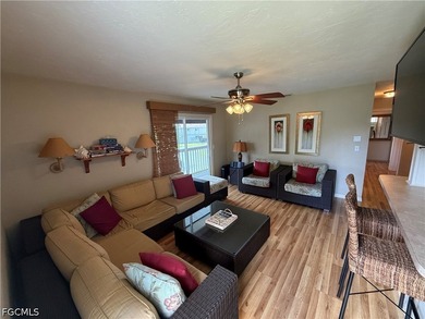 Fully Furnished Turn-Key 2 Bedroom, 2 Bath Condo in Prime South - photo 4