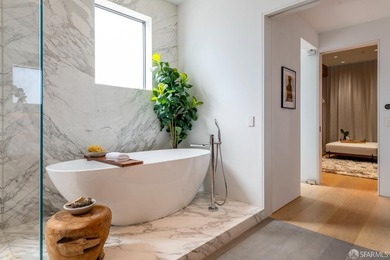 A rare offering - a modern architectural masterwork commanding - photo 39