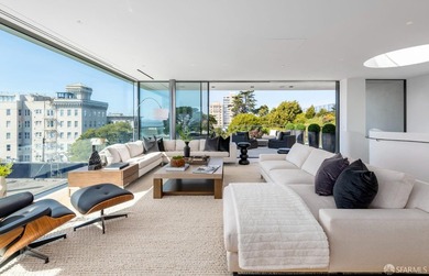 A rare offering - a modern architectural masterwork commanding - photo 42