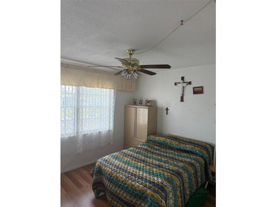 Enjoy carefree Florida living in this well-maintained 2-bedroom - photo 4