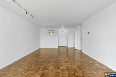 A blank canvas on which to paint your own story. Sunny and roomy