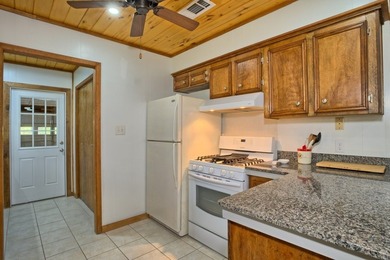 Discover your waterfront oasis in the peaceful Fairmount - photo 40