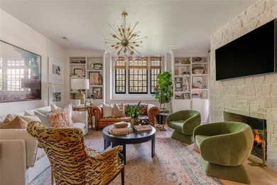 Exquisitely reimagined, this 3 or 4 bedroom single-family - photo 3