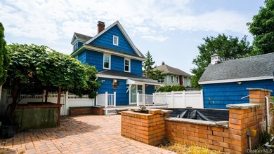 Built in 1913, this charming Colonial blends timeless character - photo 12