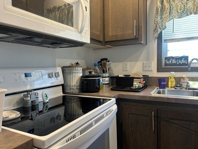 One owner move-in ready 2021 Eagle River Chesapeake 2 bedroom 1 - photo 24