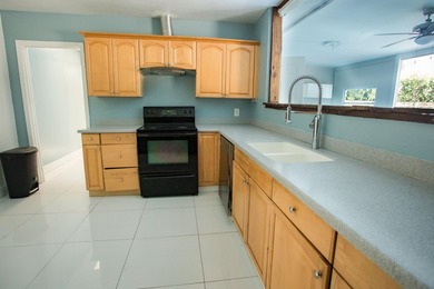 Income Producing Property. This stunning 6-bedroom, 3-bathroom - photo 44