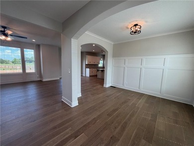 Camden Model Now Available with ADDED Main floor hardwoods! - photo 9