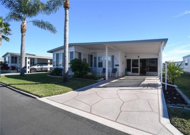 Lake Conley Home For Sale in Holiday Florida