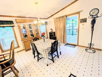 Welcome to this spacious one level ranch, manufactured home - photo 4