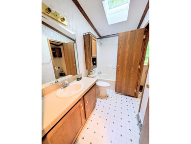 Welcome to this spacious one level ranch, manufactured home - photo 6