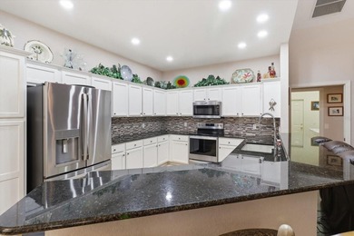 Under contract-accepting backup offers. Welcome home to this - photo 8