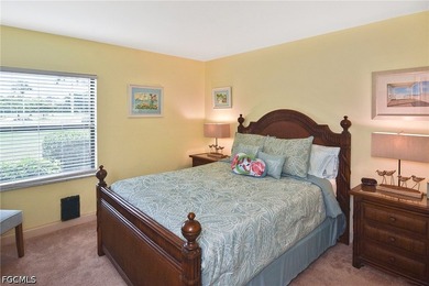FIRST FLOOR- unit 2 Two bedroom plus a den being sold TURNKEY - photo 9