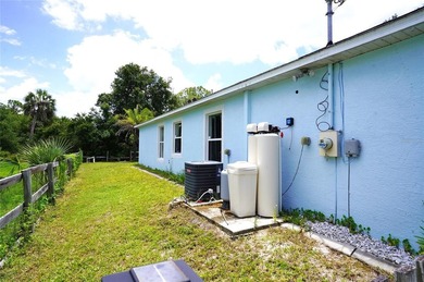 3/2/2 Pool Home with extra parking space. Concrete parking pad - photo 7