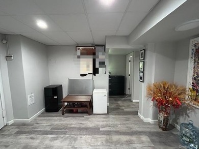 1 Living room, 1 Meeting rooms, 3 Office room, 1 Bathroom - photo 12
