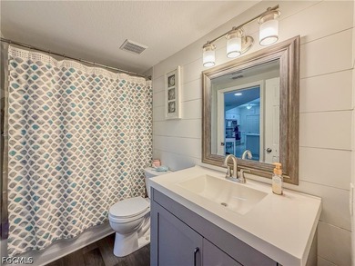 Welcome to this beautifully upgraded 2-bedroom, 2-bathroom - photo 5