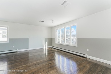 Huge TWO Family 6/6 detached in tranquil location on over 7000 - photo 21